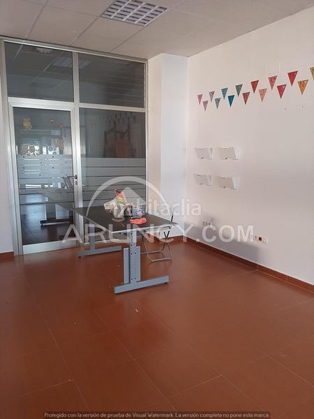 Foto b37829fa-5f96-45d5-b2de-a0df10deaa4a. Alquiler local comercial local en alquiler en Nueva Alcalá Alcalá de Guadaira