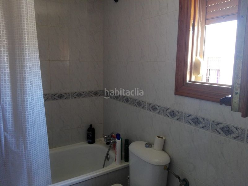 Foto 5be73a7d-6380-4f20-bb0c-5f2ef1cca277. Casa amb aparcament a Los Molinos Alcalá de Guadaira