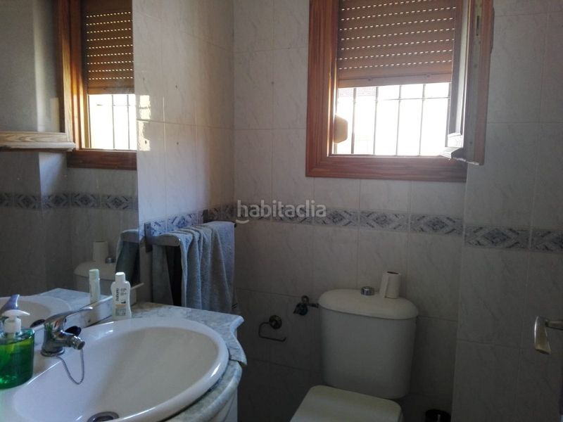 Foto ff124401-241b-4a56-8006-c68be7c3b898. Casa amb aparcament a Los Molinos Alcalá de Guadaira