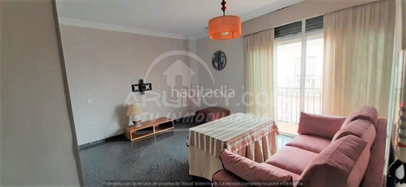 Foto 1218046c-331e-4599-a366-264382b3dd84. Casa vivienda y negocio? todo en uno!! en La Paz Alcalá de Guadaira