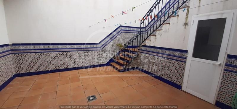 Foto 6e035a8e-25ad-4213-baad-ddc8e0ae9010. Casa vivienda y negocio? todo en uno!! en La Paz Alcalá de Guadaira