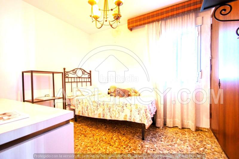 Foto 28e35e37-853f-44a3-b2c6-ff9db77b4220. Xalet amb aparcament piscina a La Paz Alcalá de Guadaira