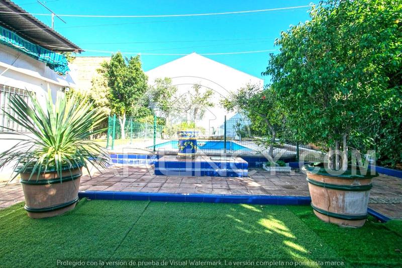 Foto 56e4f482-25bd-404e-b1b3-d3e5df3cedc5. Xalet amb aparcament piscina a La Paz Alcalá de Guadaira