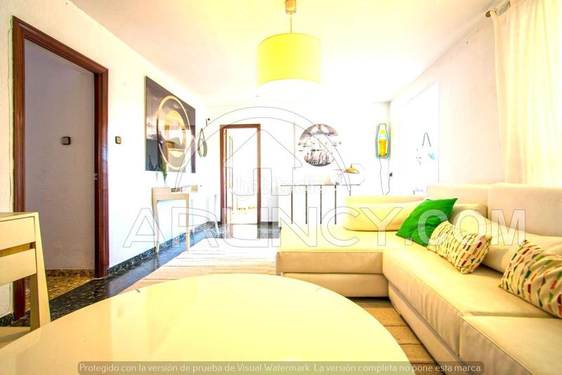 Foto ea8efd7a-7d9b-4874-82cf-52c19170a59c. Xalet amb aparcament piscina a La Paz Alcalá de Guadaira