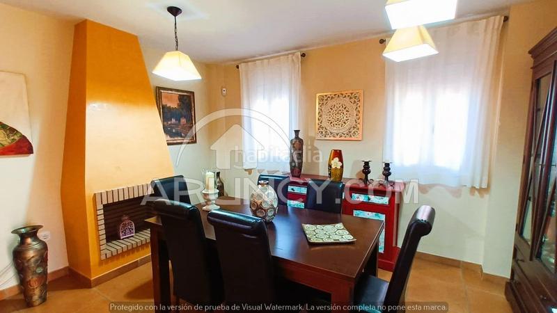 Foto 4064cb77-b7d9-4c81-9541-df4c0b1cf92c. Chalet con riscaldamento parcheggio piscina in Los Molinos Alcalá de Guadaira