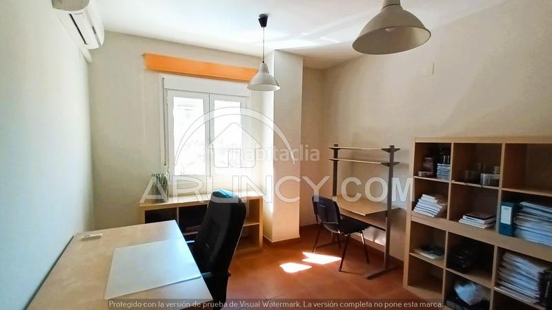 Foto a2bb6f44-190f-4a7c-900a-efa74b9d2f8a. Chalet con riscaldamento parcheggio piscina in Los Molinos Alcalá de Guadaira