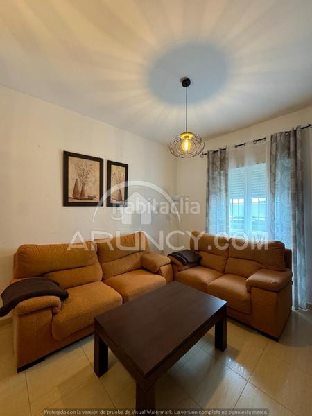 Foto 31077cce-c952-4474-a46e-e603c2d3f6f0. Affitto casa con parcheggio in Viso del Alcor (El)