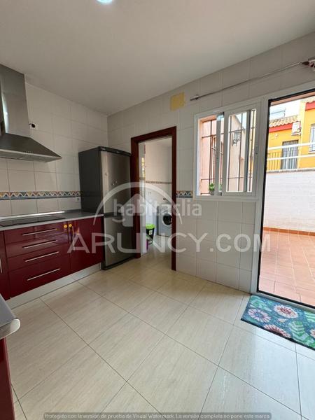 Foto 805d338a-c684-41c6-9a88-0152132909b3. Affitto casa con parcheggio in Viso del Alcor (El)