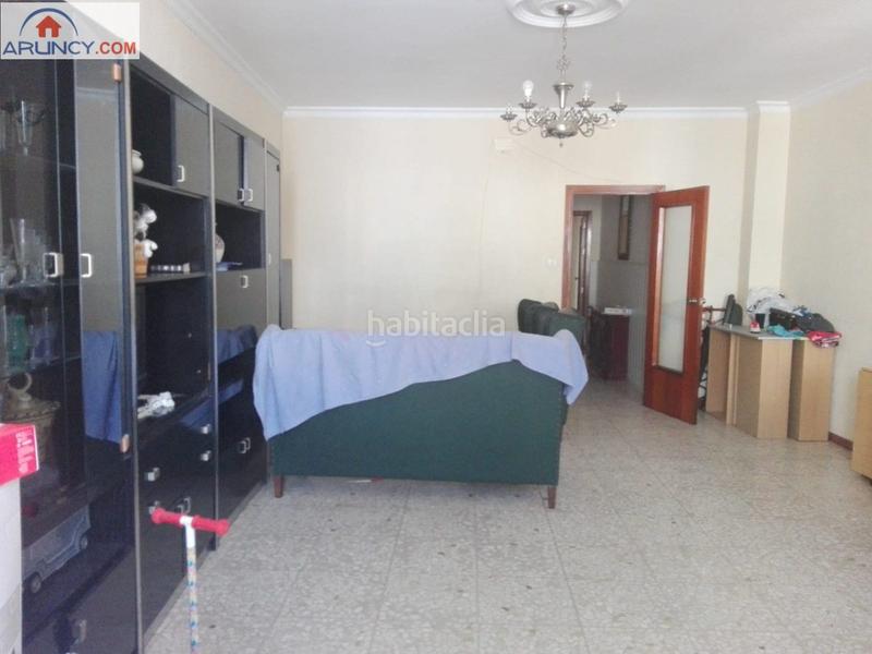 Foto 9aea63b6-bed1-404a-8164-43525c511885. Piso gran piso en Centro en Centro Alcalá de Guadaira