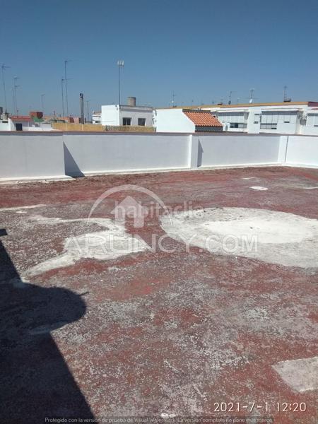 Foto 6fbd35ba-5a80-4d6e-8bca-0542e13c1555. Haus mit parking in La Paz Alcalá de Guadaira