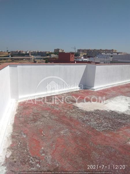 Foto bd0c0508-787a-4731-8efc-b4ced29b5845. Haus mit parking in La Paz Alcalá de Guadaira