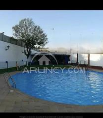 Maison jumele en Los Molinos. Casa de 4 dormitorios, con piscina