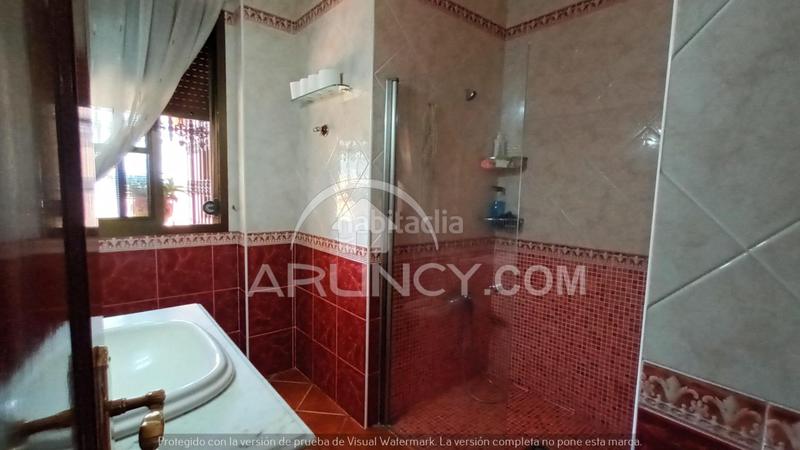 Foto 88830720-272e-4fdb-ae5b-51ec96c4fc5f. Chalet with heating parking pool in Oromana Alcalá de Guadaira