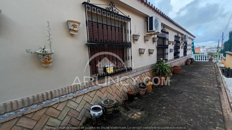 Foto 8fcd91ed-72e0-4c43-ae53-a72af19954f7. Chalet with heating parking pool in Oromana Alcalá de Guadaira