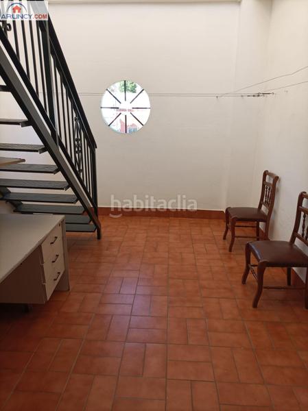 Foto b61652b9-f0b7-4447-b5ed-6a23dca475fa. Casa  en planta alta con bonitas vistas al parque oromana y el castillo en Alcalá de Guadaira