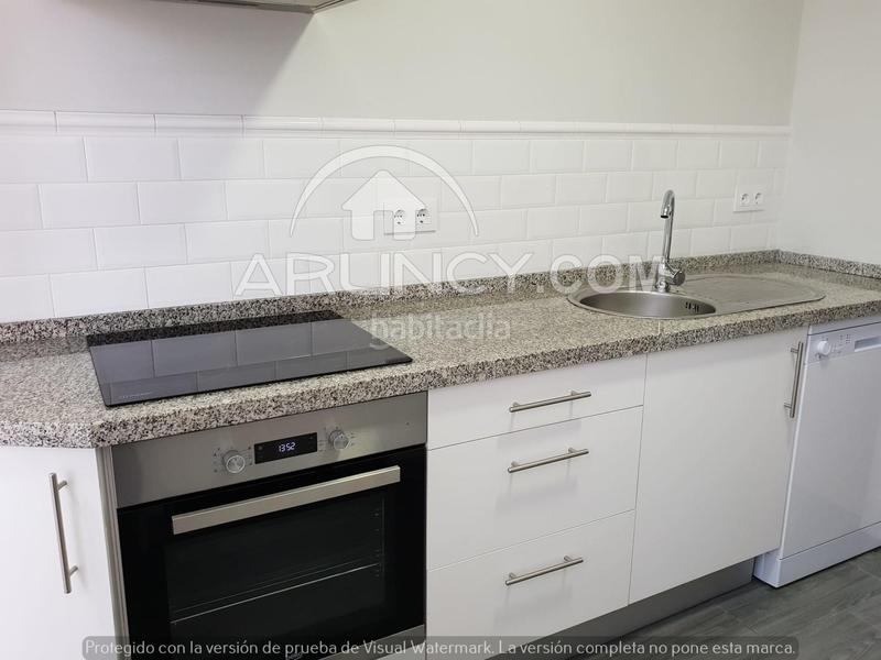 Foto 567c1e99-7dc4-4417-9ddf-cda82e22cf00. Appartamento con parcheggio piscina in La Paz Alcalá de Guadaira