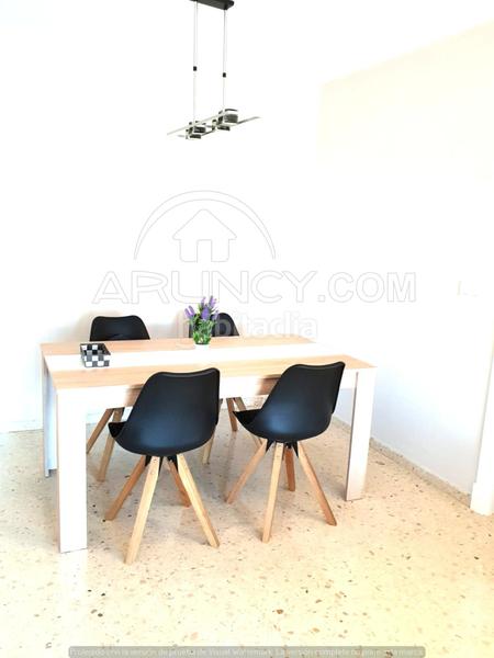 Foto fad7479e-ed2e-4f69-bec3-2ed25d41f878. Appartamento con parcheggio piscina in La Paz Alcalá de Guadaira