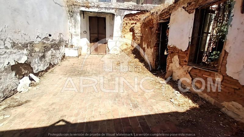 Foto 88dc366d-ff9e-4c3b-b398-424046d6b5e1. Terrain résidentiel dans Centro Alcalá de Guadaira