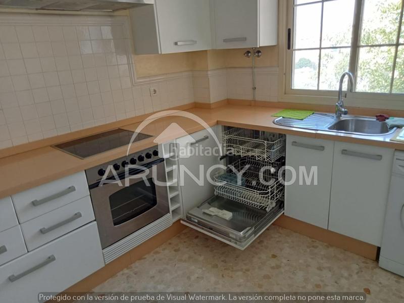 Foto df18260d-64e6-40bf-9296-2b750b179346. Rent flat with parking in Nueva Alcalá Alcalá de Guadaira