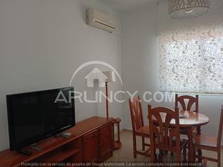 Location Appartement à Centro. Piso planta baja amueblado