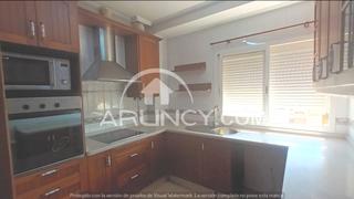 Rent Flat in Nueva Alcalá. Piso sin amueblar con parking en nueva alcala