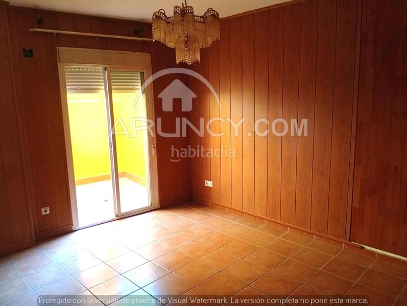 Foto 826b4f4e-8869-44a2-8a9e-e0a3d16781df. Casa adossada amb aparcament a Los Molinos Alcalá de Guadaira