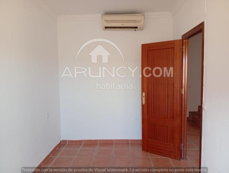 Foto bd695dd5-06b1-4664-ad8b-5593718f5c56. Casa adossada amb aparcament a Los Molinos Alcalá de Guadaira