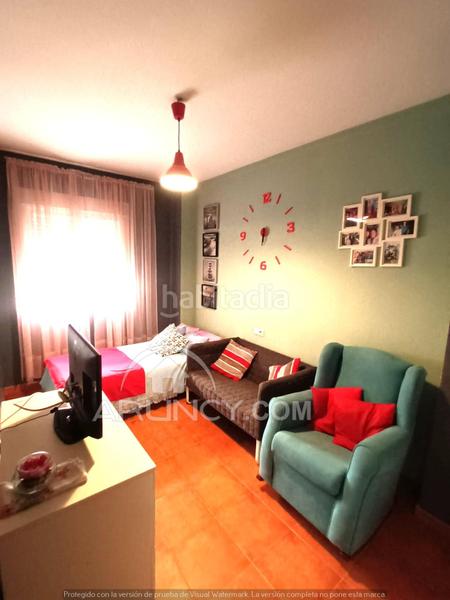 Foto 154b0482-b3f9-42d3-82d6-33fb4aabe5c9. Pis amb aparcament piscina a Nueva Alcalá Alcalá de Guadaira