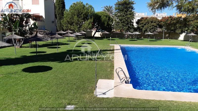 Foto 3ce986af-2985-4eb4-812a-fa8bdfa296af. Pis amb aparcament piscina a Nueva Alcalá Alcalá de Guadaira