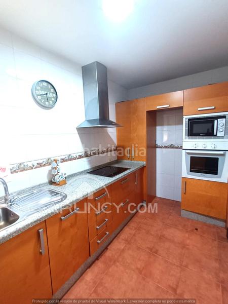 Foto 4d8470cc-3c9f-4d0c-b7d9-ba0f547d4c19. Pis amb aparcament piscina a Nueva Alcalá Alcalá de Guadaira