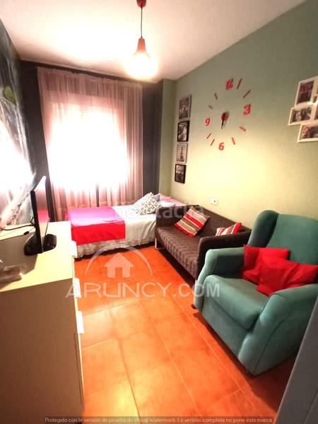 Foto 6a35f4d4-4157-406b-a30b-3e235834c1d5. Pis amb aparcament piscina a Nueva Alcalá Alcalá de Guadaira