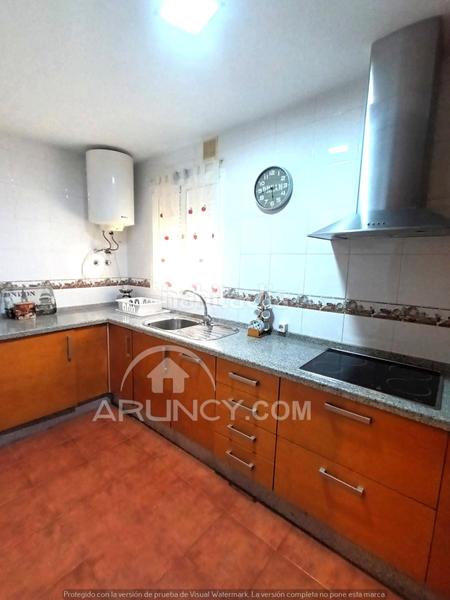 Foto 709e879a-8299-4b37-babf-17f7f8ccfcd2. Pis amb aparcament piscina a Nueva Alcalá Alcalá de Guadaira