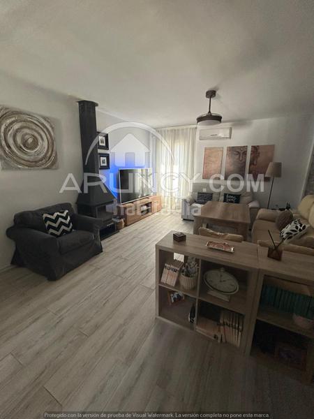 Foto c1ed69ee-f95f-47dd-a19a-6bb73d993a12. Casa a schiera con riscaldamento parcheggio piscina in Alcalá de Guadaira