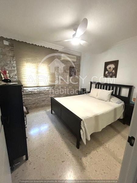 Foto dcdb18c2-cb78-4a7b-a0de-1e06ef727f7d. Casa a schiera con riscaldamento parcheggio piscina in Alcalá de Guadaira