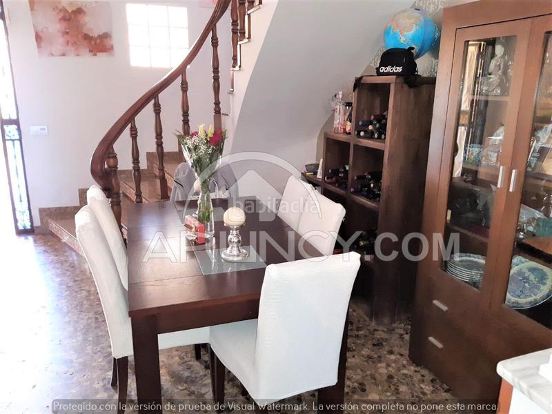 Foto 2db0136d-f8f0-4649-b029-9e5ba2b865e2. Casa con riscaldamento parcheggio in Centro Alcalá de Guadaira