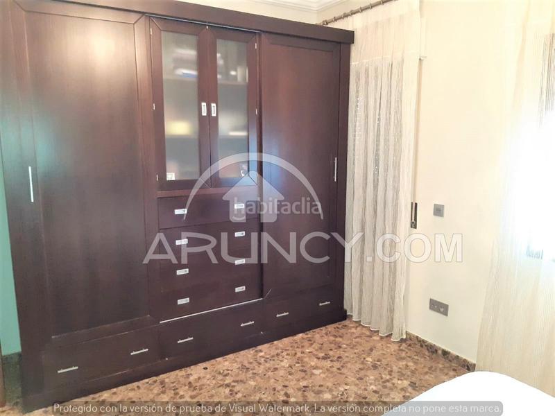 Foto bc33a77a-50b3-4d48-9ac7-2d5c53e113cc. Casa con riscaldamento parcheggio in Centro Alcalá de Guadaira