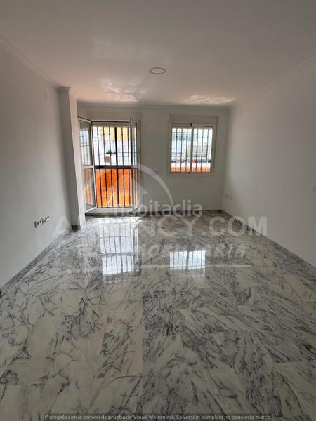 Foto 9c7a39e0-9026-4d18-8ce0-fde378b7e447. Location appartement avec chauffage parking dans Nueva Alcalá Alcalá de Guadaira