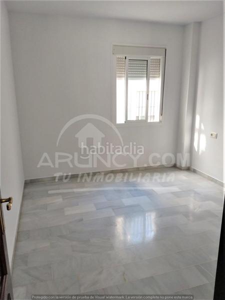 Foto 248e9c2c-c950-4d5a-a8d9-dee9cea69e23. Location appartement avec parking dans Centro Alcalá de Guadaira