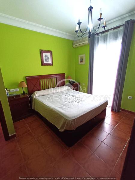 Foto 146fa27d-3748-4a51-935f-9a345fdd5cf3. Maison jumelée dans Oromana Alcalá de Guadaira