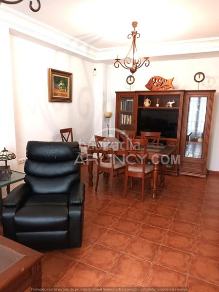 Foto 3e569817-3624-4957-8da3-67c636273cf0. Maison jumelée dans Oromana Alcalá de Guadaira