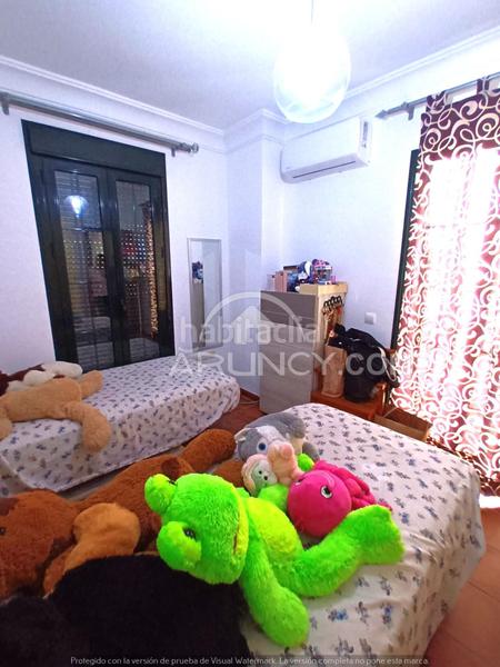 Foto 4689adac-1a9f-40c4-ba77-287ad22b98f4. Maison jumelée dans Oromana Alcalá de Guadaira