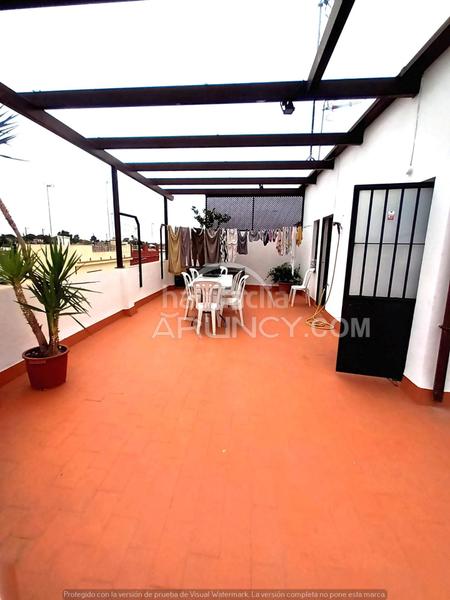 Foto cffb2c04-d9ef-4c9b-9bae-6618161b1376. Maison jumelée dans Oromana Alcalá de Guadaira