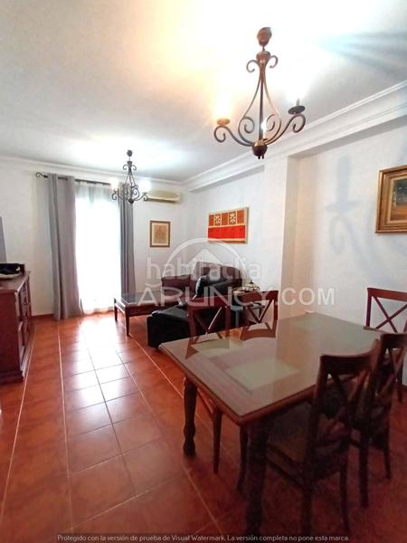Foto e905aecc-be19-4787-ba58-51e74b6df5fc. Maison jumelée dans Oromana Alcalá de Guadaira