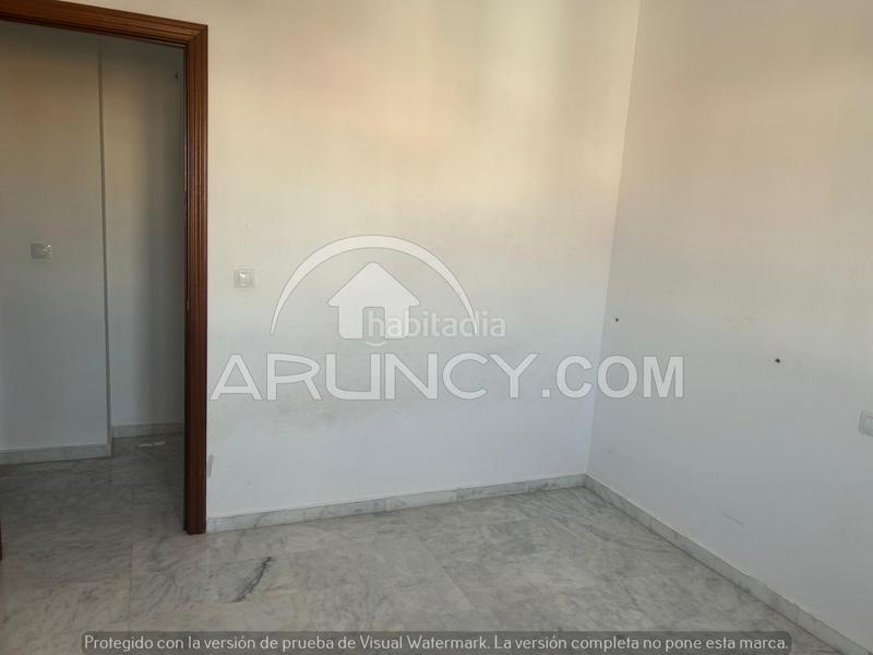 Foto 85e6a4d4-1240-4b02-97cd-b6460d2e02c9. Lloguer pis amb aparcament a La Paz Alcalá de Guadaira