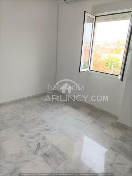 Foto 9df6bc67-e74e-445b-a56d-cfd0e27cb7b0. Lloguer pis amb aparcament a La Paz Alcalá de Guadaira