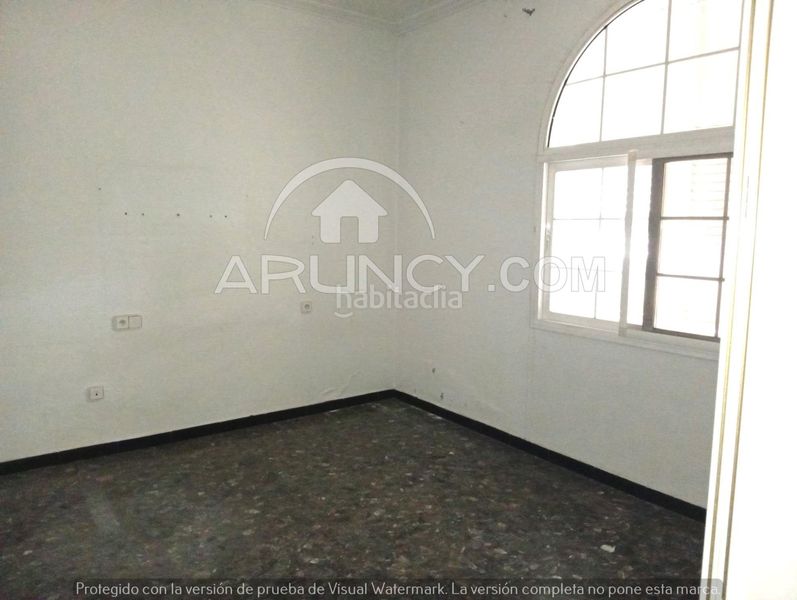 Foto 0ed8e893-d28e-48fe-8452-2ad3fae7b6dd. Casa amb calefacció a Centro Alcalá de Guadaira