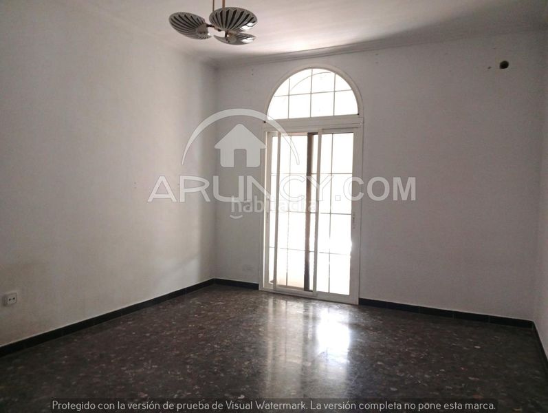 Foto 6128c55f-dfff-4155-a1c0-5315dd2ab687. Casa amb calefacció a Centro Alcalá de Guadaira