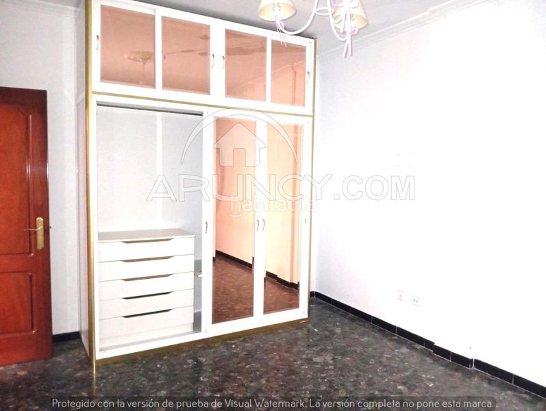 Foto c83d83cb-13e2-411c-9b5a-1c95f971df0e. Casa amb calefacció a Centro Alcalá de Guadaira