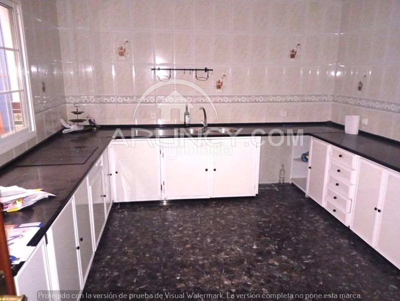 Foto cc0ad11f-2194-4457-9902-c1f2b2c7d8ed. Casa amb calefacció a Centro Alcalá de Guadaira