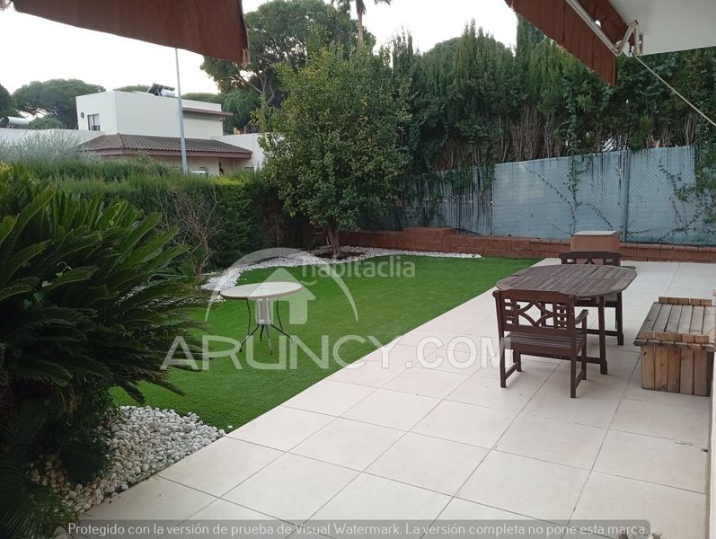 Foto 01c64790-ae66-4784-962d-0812b8bad835. Chalet with heating parking pool in Oromana Alcalá de Guadaira
